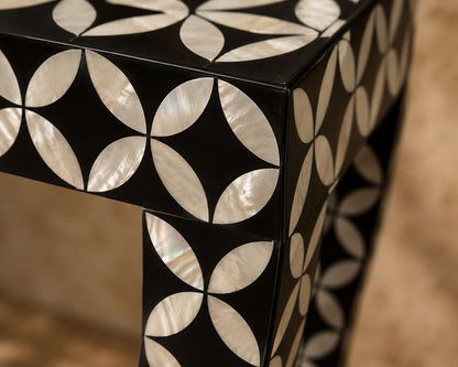 Mother of Pearl Console Table | Black Interlocking Circle Inlay