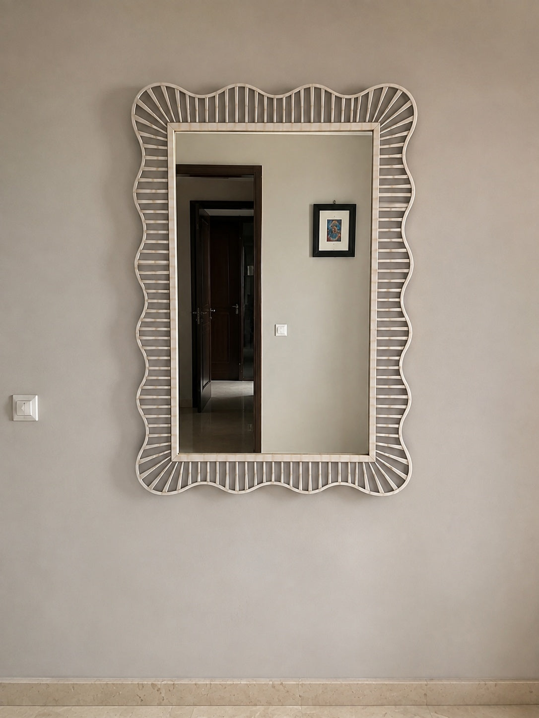 Scalloped Bone Inlay Wall Mirror | Natural White Fluted Frame